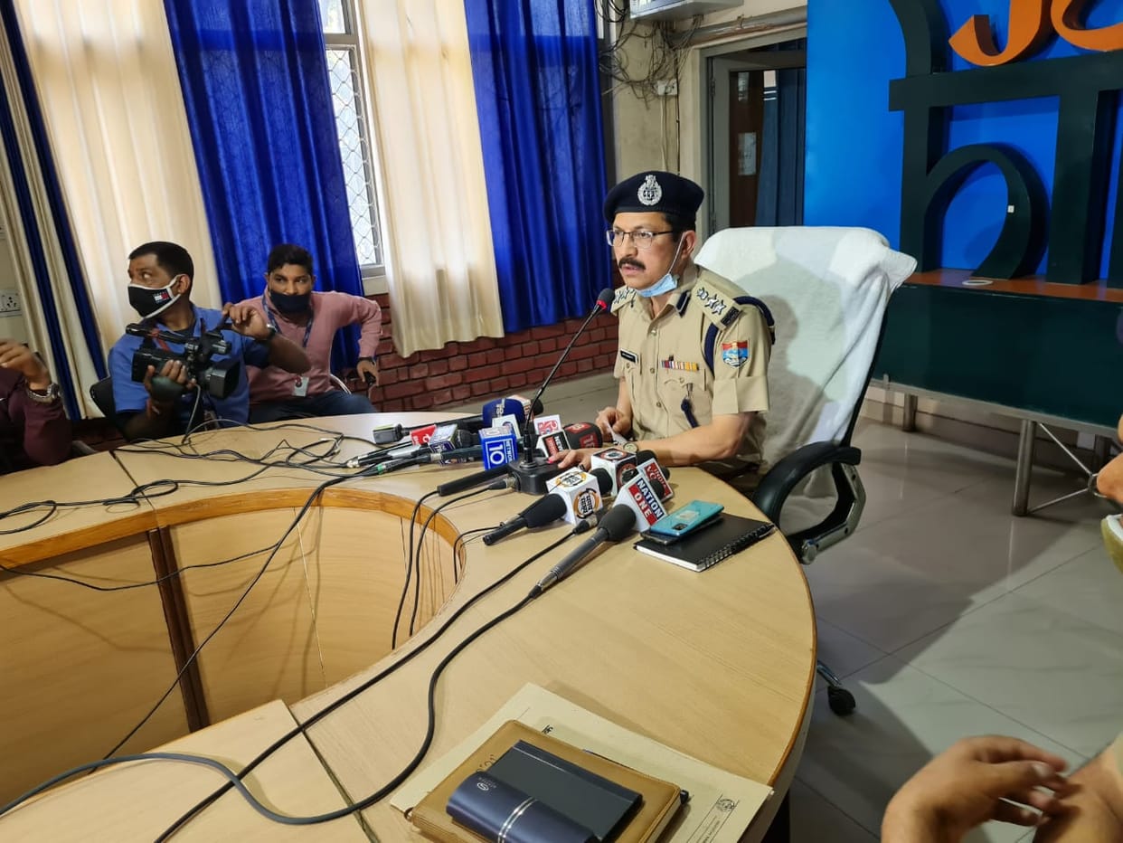 night curfew in dehradun : Night curfew starts in Dehradun from tonight, police in active mode