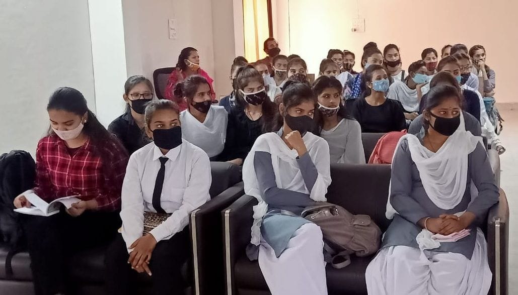 SDM Himanshu gave the students the opportunity to groom their future