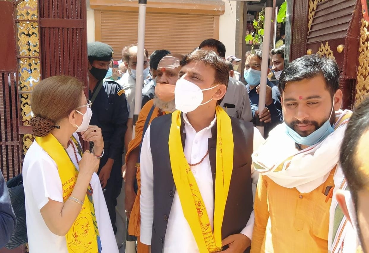 Maha kumbh 2021: Former UP CM Akhilesh yadav Told Mamta banarji Will win bangal Election