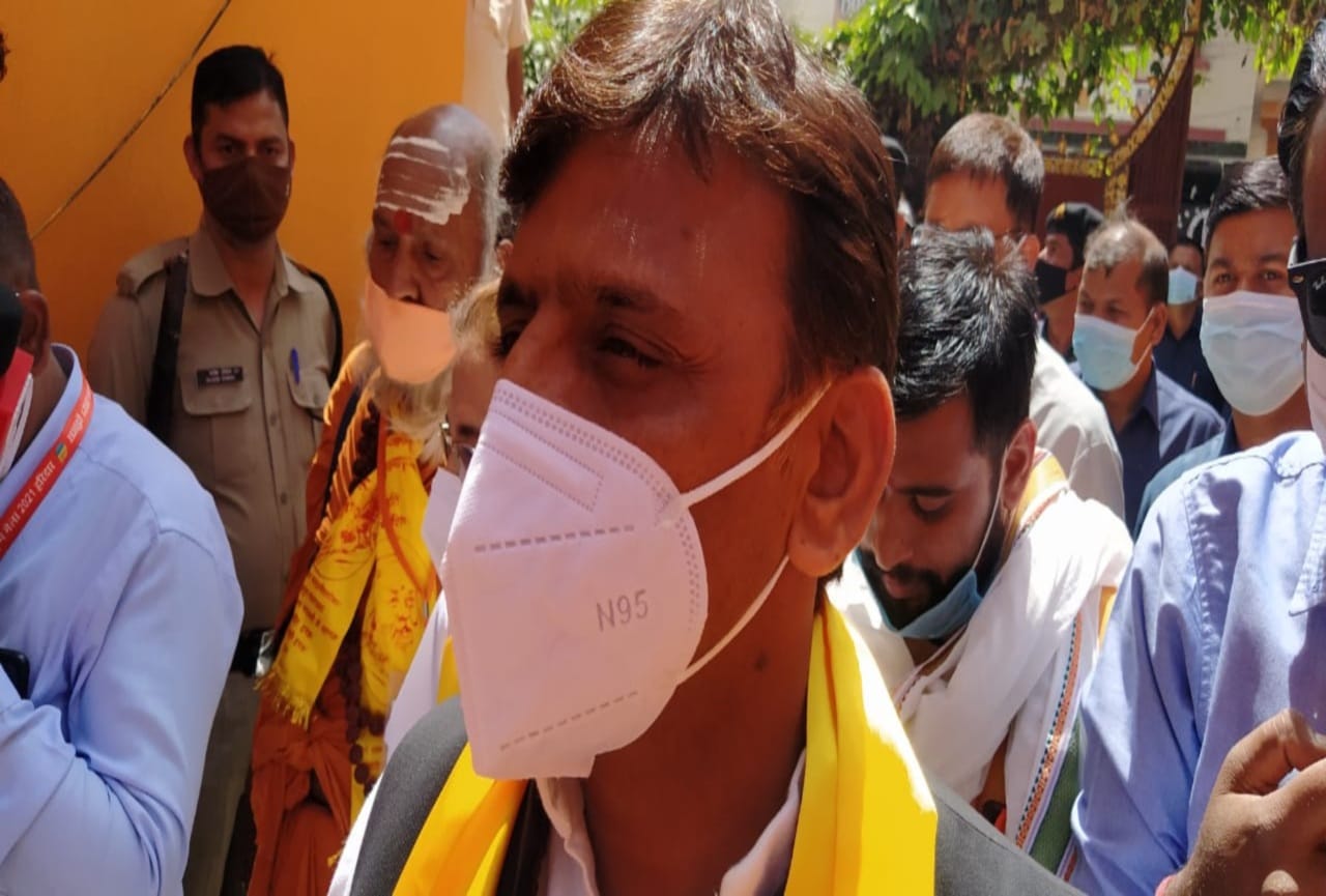 Maha kumbh 2021: Former UP CM Akhilesh yadav Told Mamta banarji Will win bangal Election