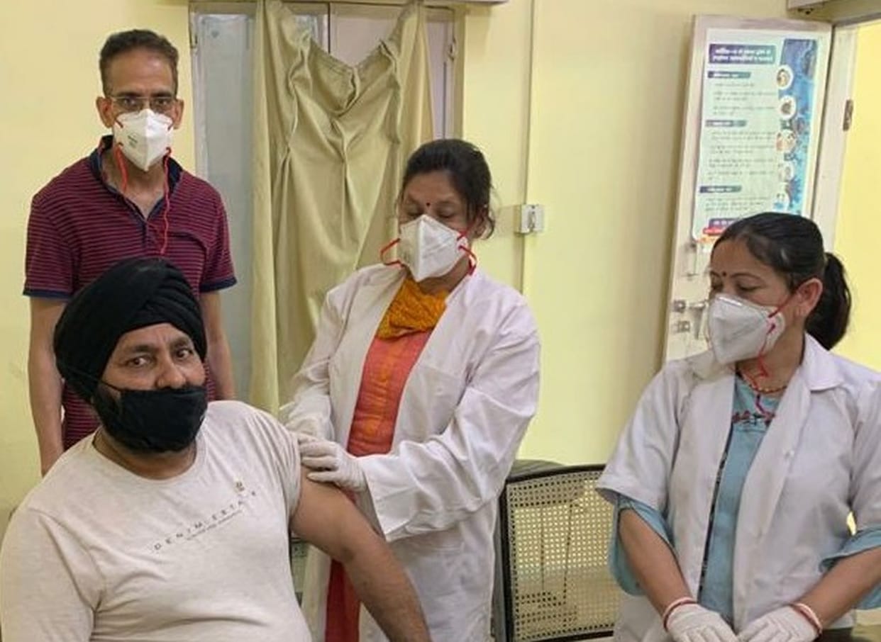 More than two thousand people put corona vaccine