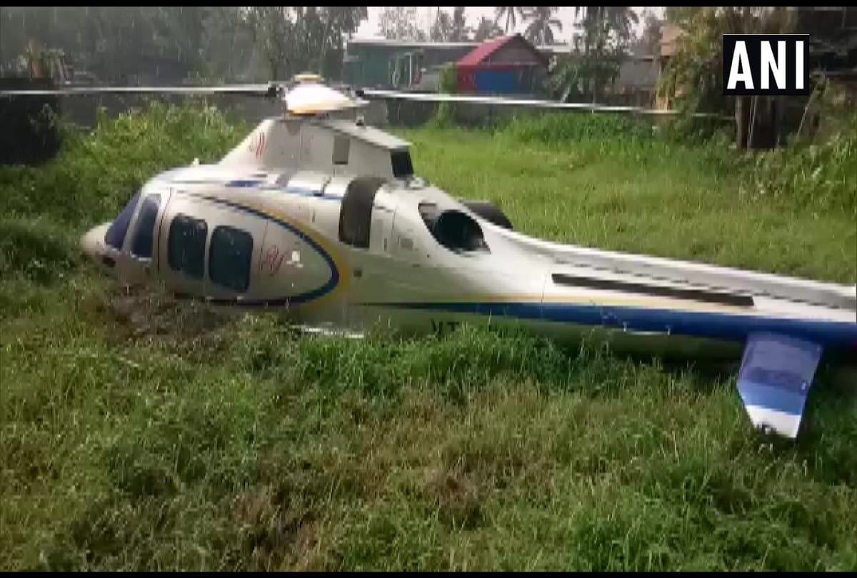 A helicopter carrying Indian Lulu Group head MA Yusuff Ali and his wife crash landed in Kerala