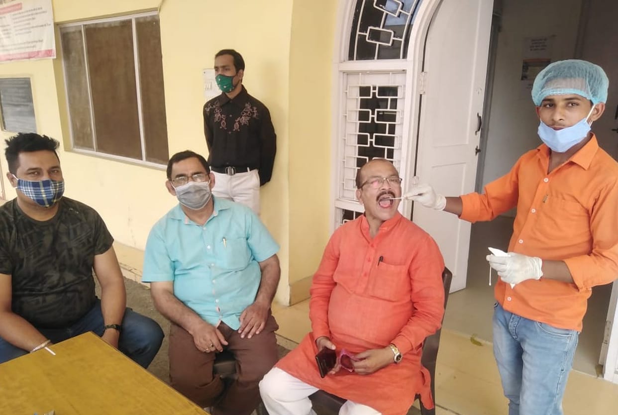 150 collectrate employee smapling in moradabad