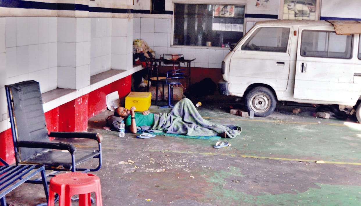 Corona pateint isolate in petrol pump