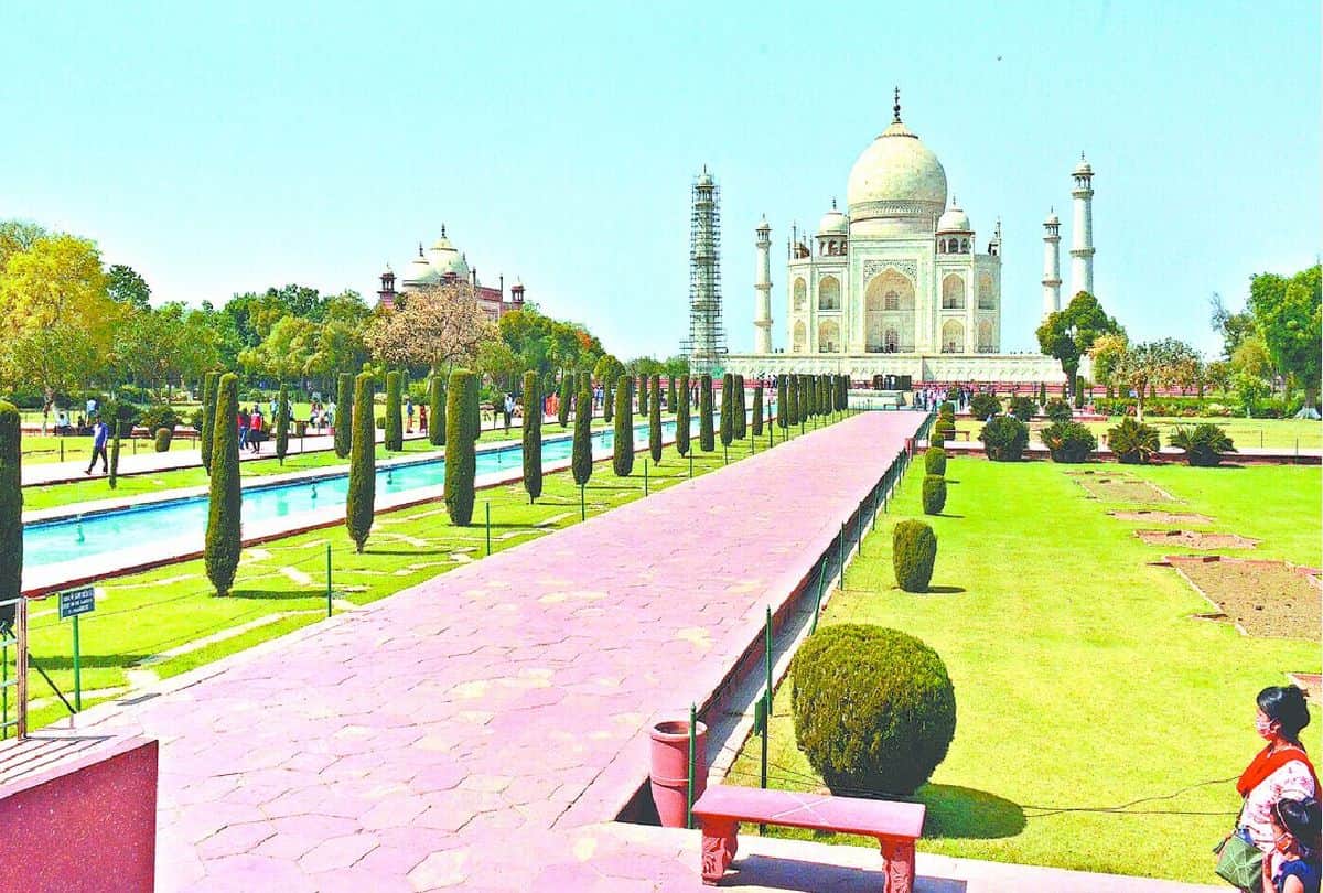 Taj Mahal And Other Momuments Will Open At 16 June