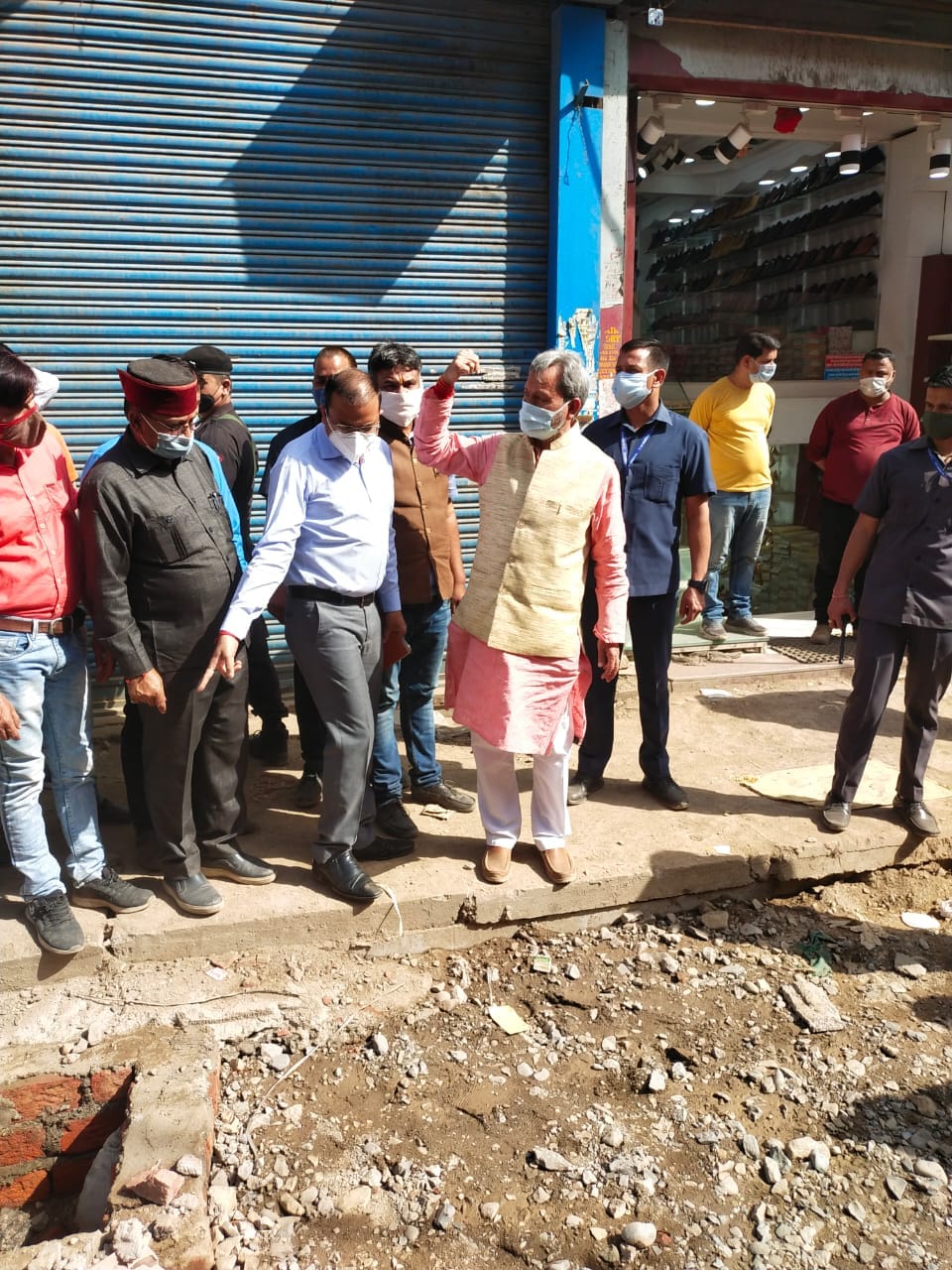 dehradun news: cm tirath singh rawat inspected doon smart city work, watch photos