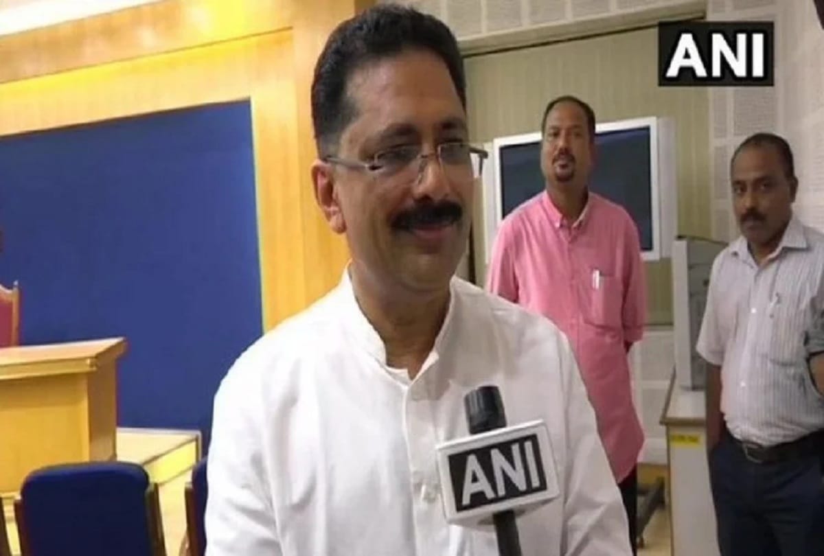 Jaleel says Azad Kashmir given in inverted comma, remains mum on