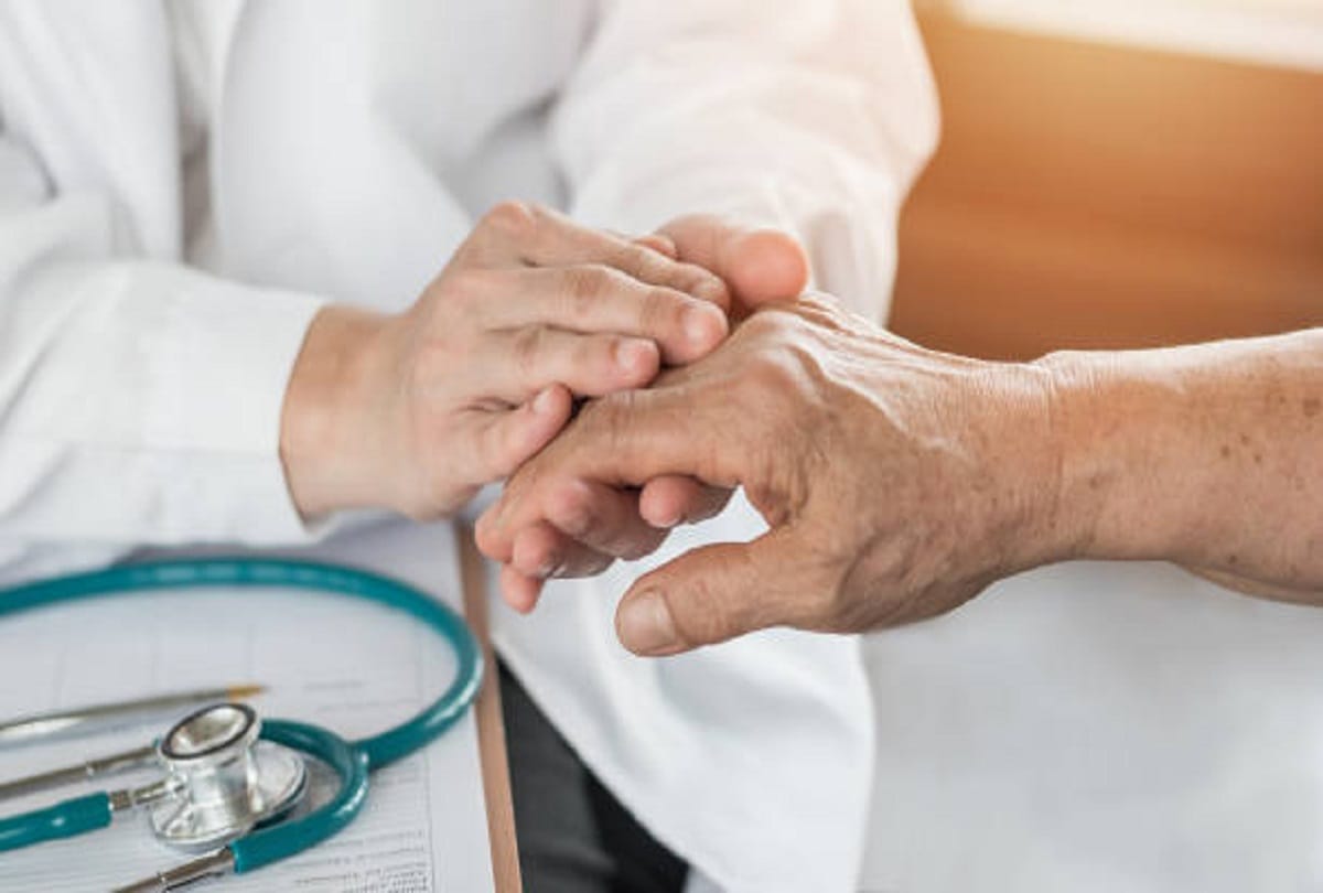 World Parkinsons Day 2021 Parkinsons Disease symptoms and causes