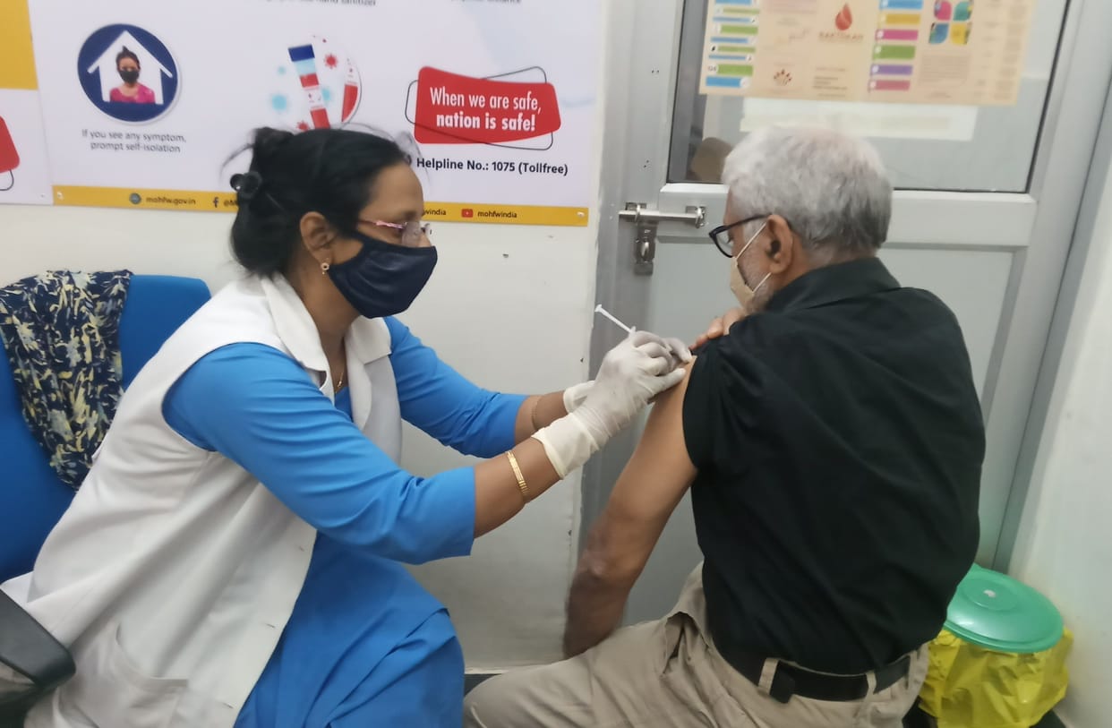 On the second day of the grand campaign, 20 thousand people arrived to get the vaccine
