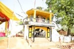 12 बीएचआर 05 - बहराइच में सोमवार को नवरात्र के लिए सजा संहारिणी मंदिर।