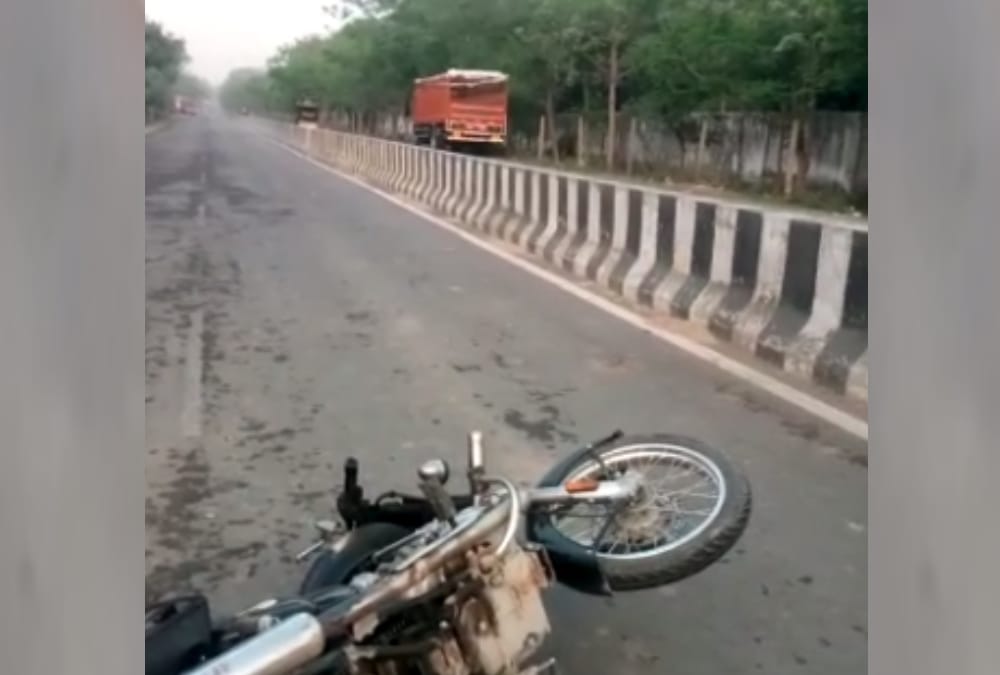 A man burnt alive after an accident in Bahraich.