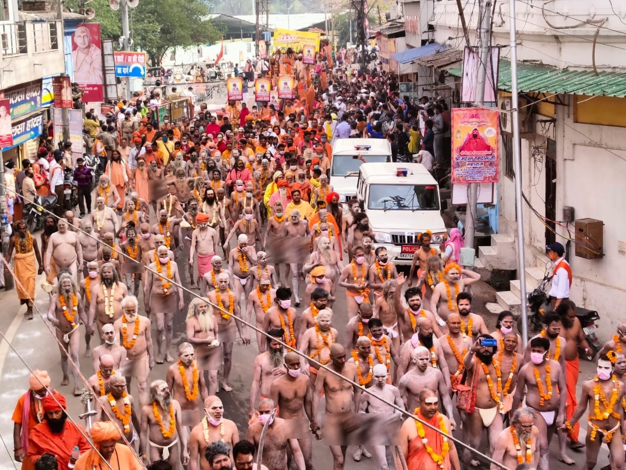 haridwar kumbh mela 2021 shahi snan : akhara saint ganga shahi snan, watch photos