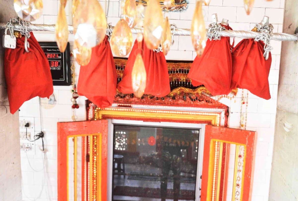 Kirtan  and  Jagran around religious places in Himachal completely banned, order issued