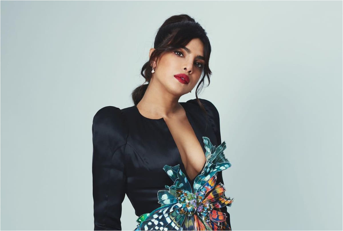 priyanka chopra white bold dress look in restaurant opening