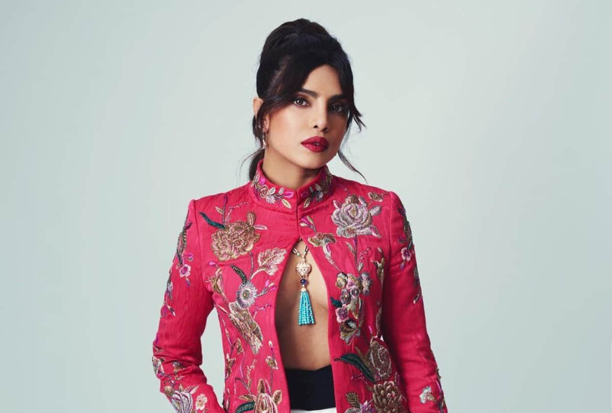 bafta 2021 priyanka chopra second look in black gown is stunning