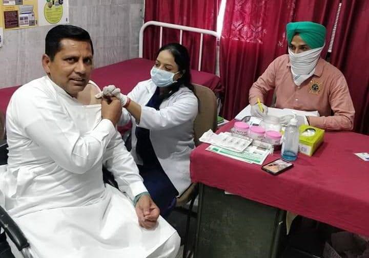 Vaccination to protect against corona: 3786 people from Mohali got their first dose of vaccine
