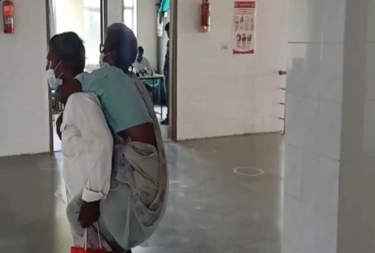 UP: 80-year-old woman did not get wheel chair in kannauj district hospital