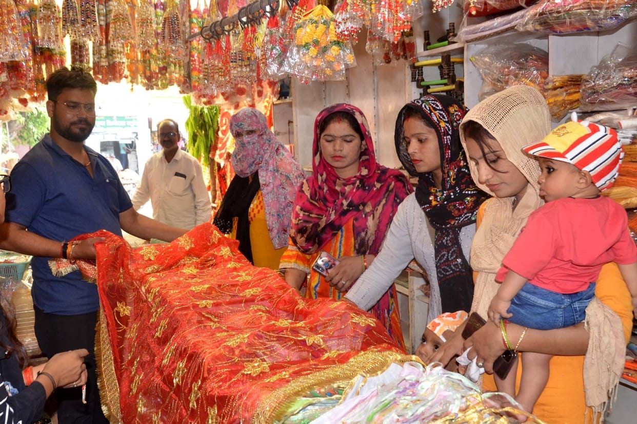Navratr : No entry in temples without masks