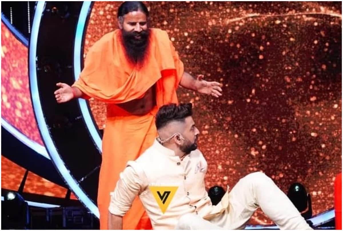 Baba Ramdev Picks Cylinder On Hand On Set Of Indian idol 12 Jay Bhanushali Looking Shocked