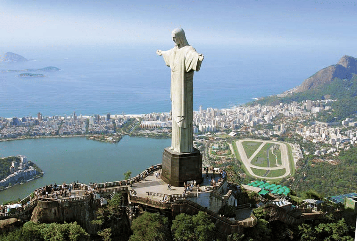 brazil build new giant christ statue taller than christ the redeemer of seven wonders