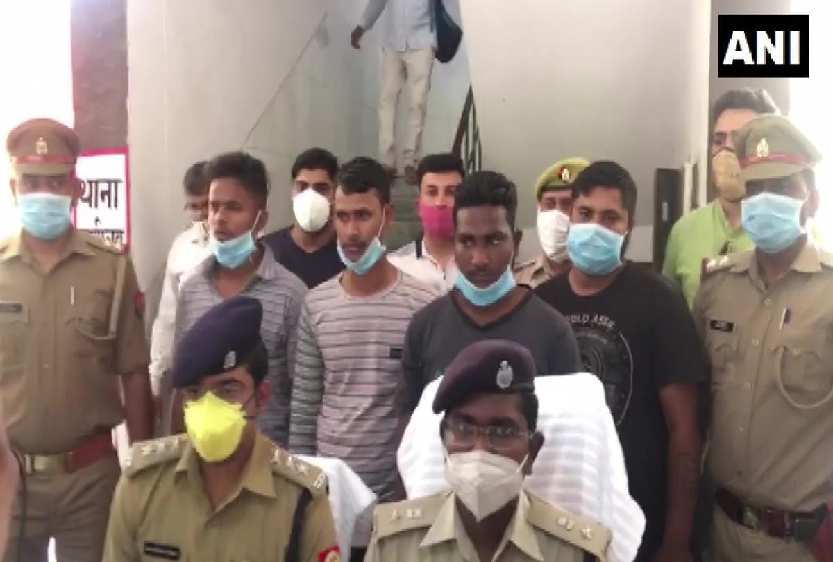 Noida Police arrested four people involved in interstate thief gang of two wheelers