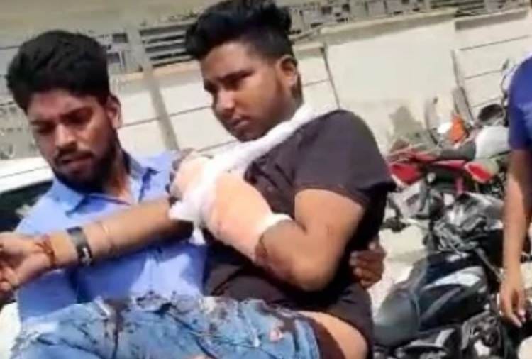 Nihang attack on a man at kundli border in Sonipat