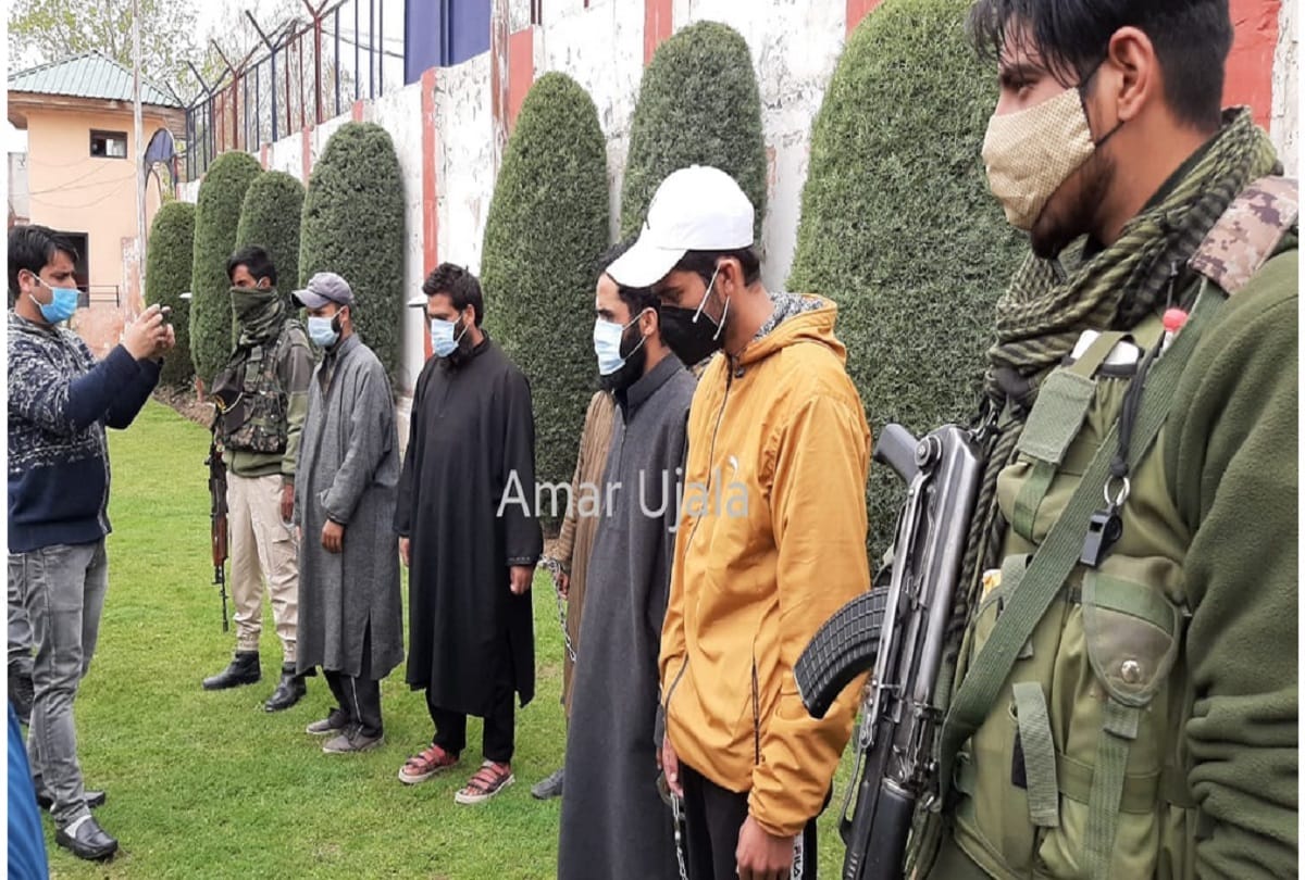Jammu-Kashmir: Three associates of Albadar outfit, arms & ammunitions recovered