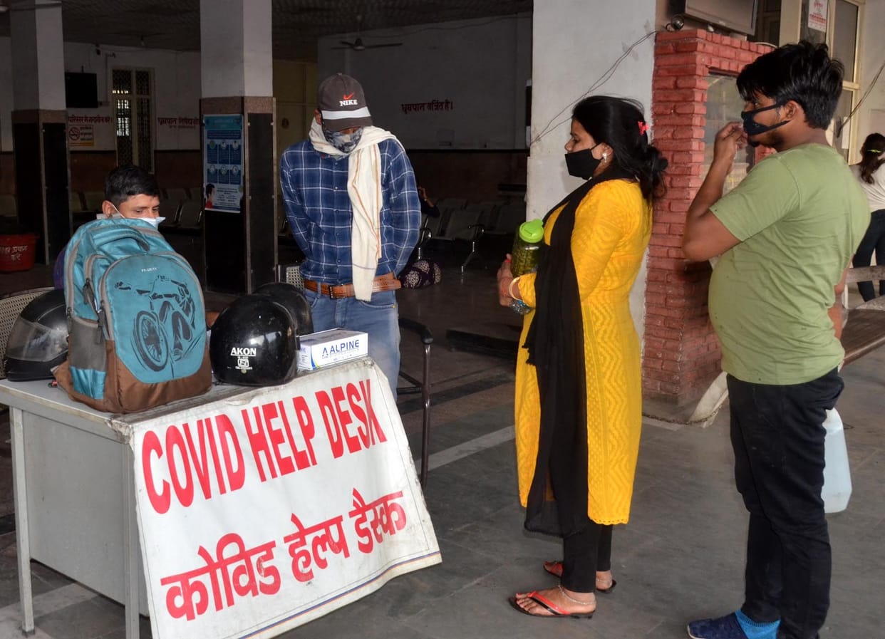 two men die from corona, 40 get positive