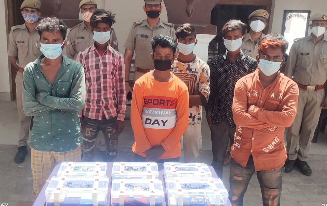 Mobile thief gang exposed, 6 arrested