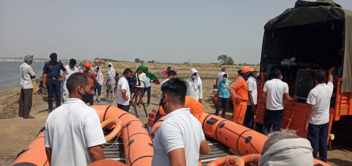 Child drowned in ganga during taking bath in chandauli