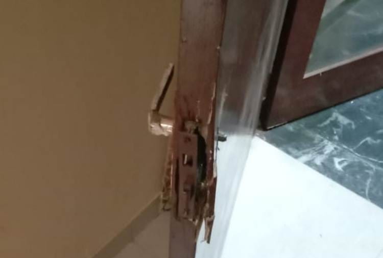 Cash and jewellery stolen from doctor house in Chandigarh
