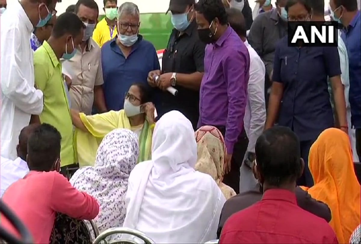 West bengal: CM mamata banerjee today  visit Cooch Behar,  meet families where 4 persons dead in cisf firing BJP EC