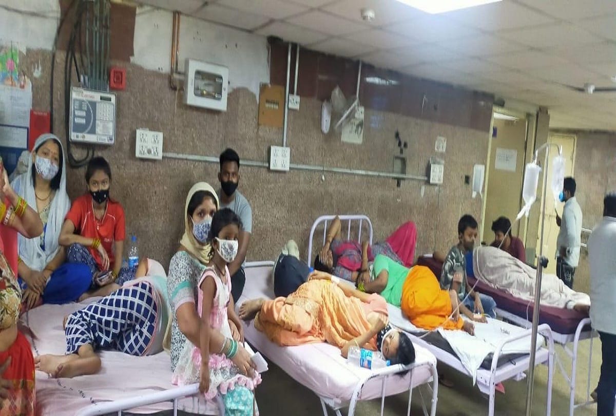 Hundreds of people are ill after eating Kattu Atta admitted in hospital of delhi