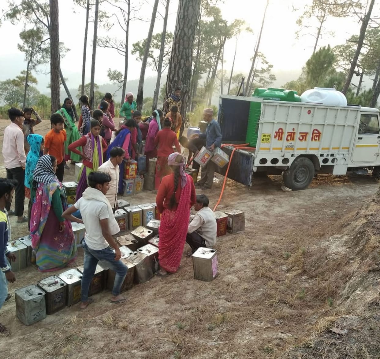 Jal Sansthan distributed water from tankers in rural areas