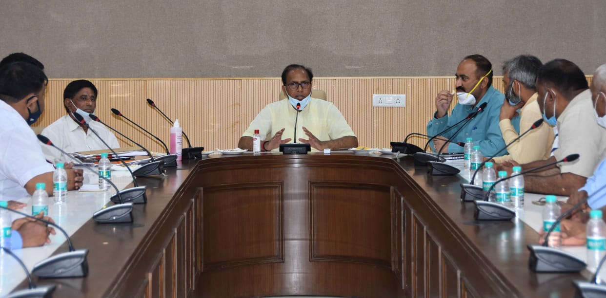 aiims in rewari, meeting, minister
