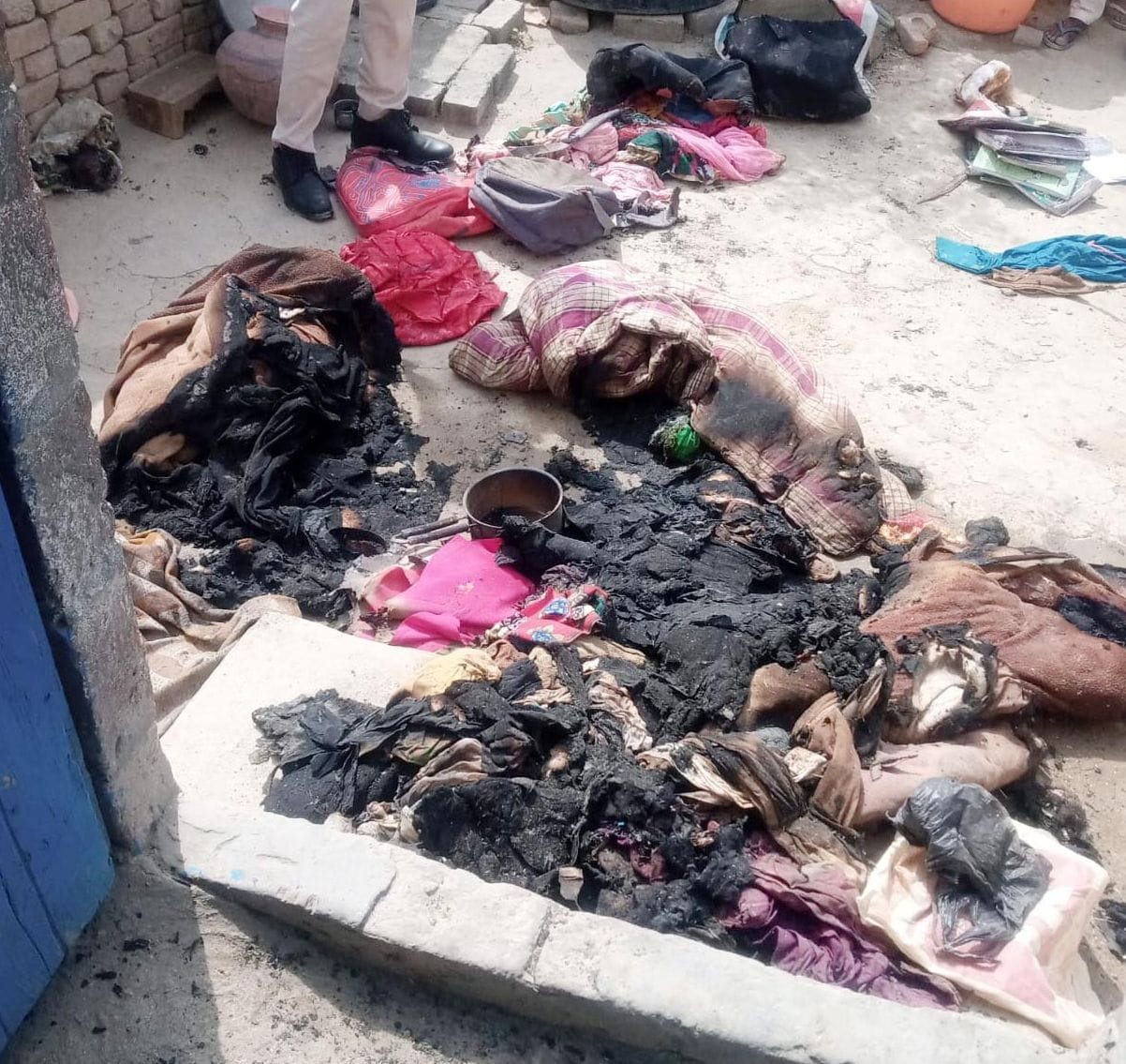 Husband set fire to the house