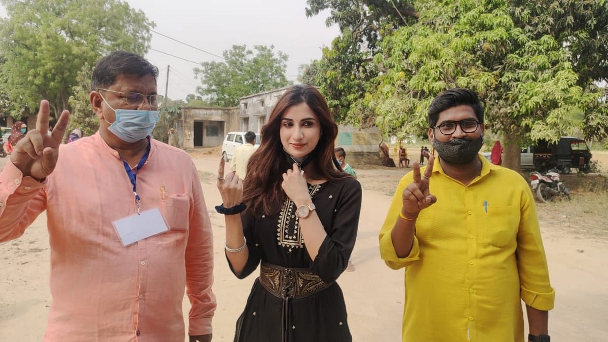 UP panchayat election 2021: Model and Miss India runner up Deeksha Singh nominated for up panchayat chunav