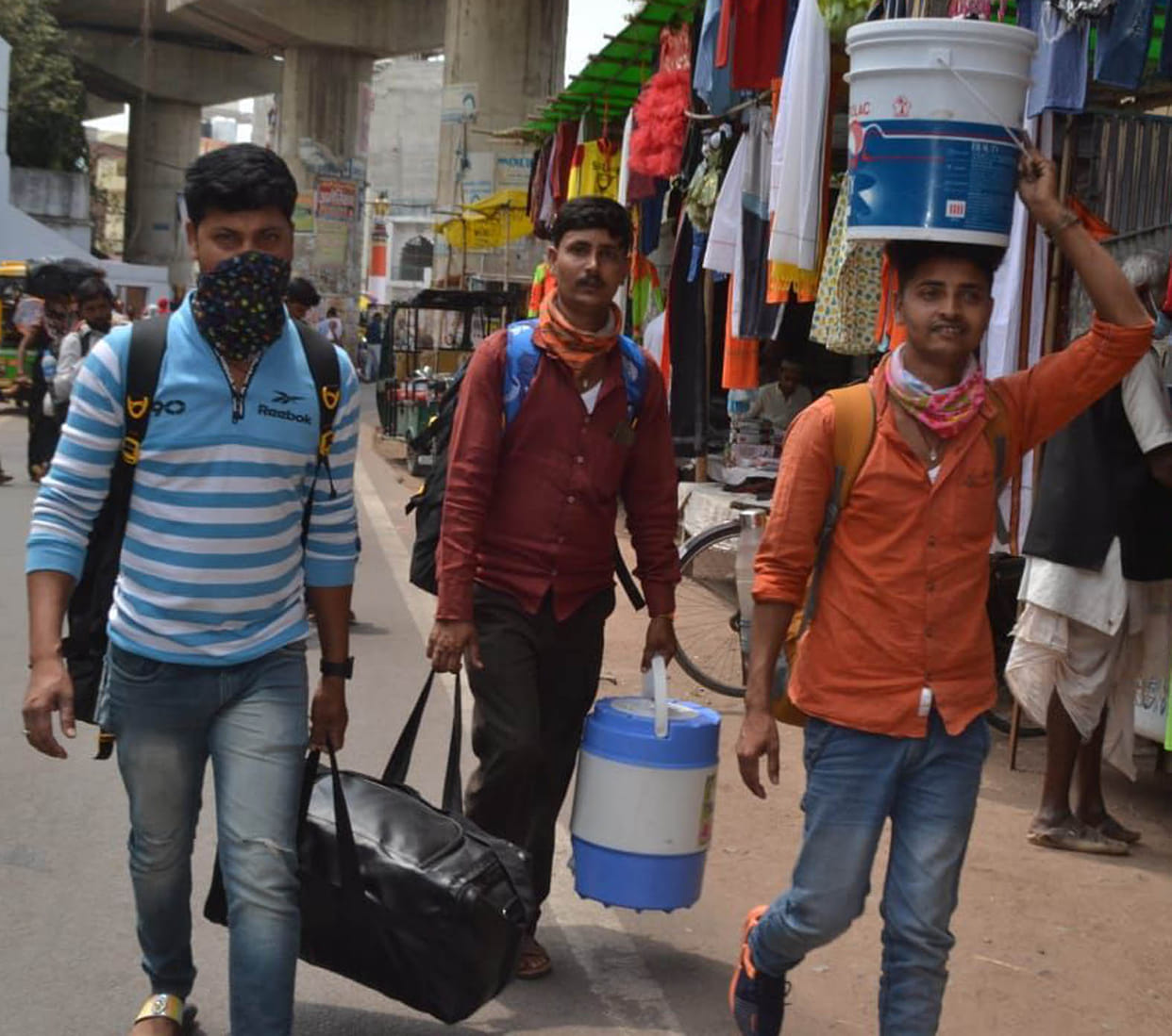 delhi,labour,lockdoun,banda,station