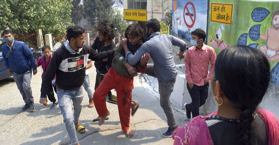 Bloody clash between two sides in Nainital, one dead