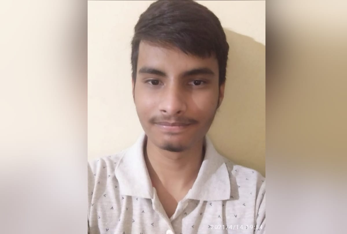 CBSE Students support government for 10th class examination cancel and 12th class exam postponement
