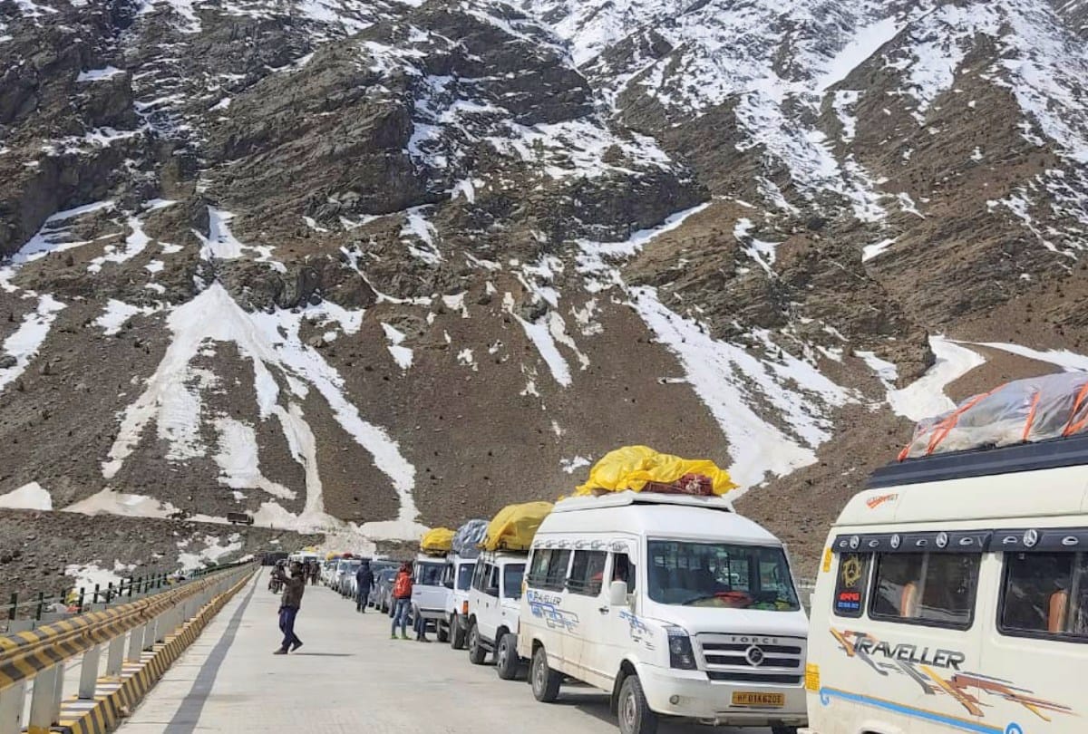 DC Rahul Kumar said Vehicles will ply on Darcha Leh Road from Monday