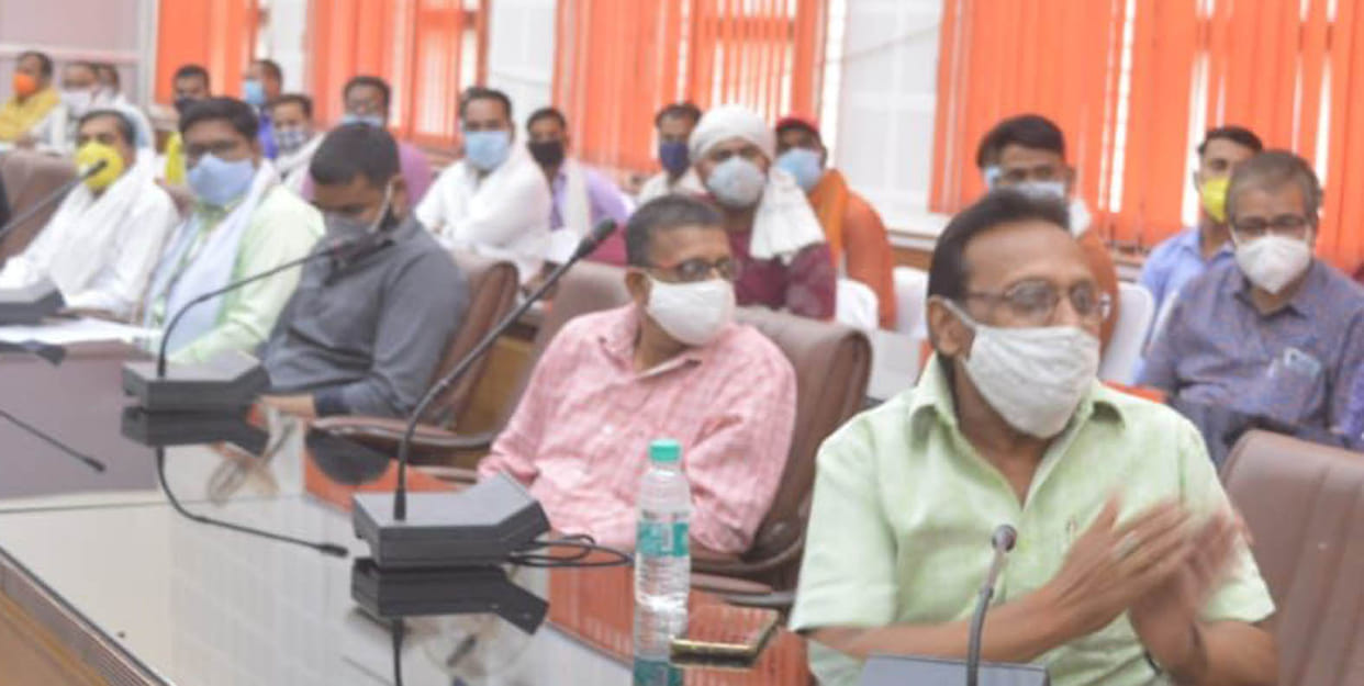 palika,ADM,DM,co,shoapkeeper