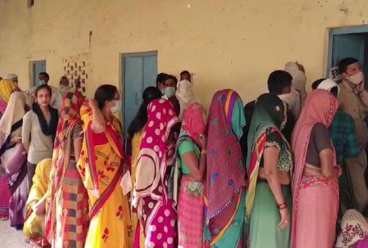 UP Panchayat Chunav 2021: Election symbol missing from ballot paper in Agra