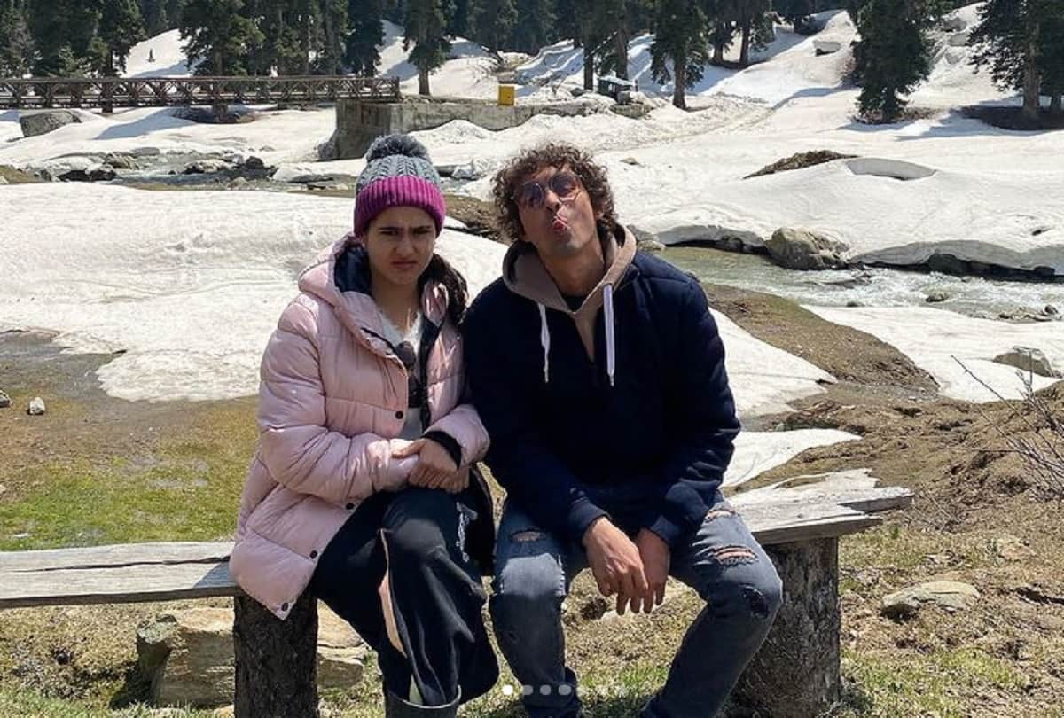 Photos: Sara Ali Khan was seen having fun with mother and brother in Gulmarg litigants