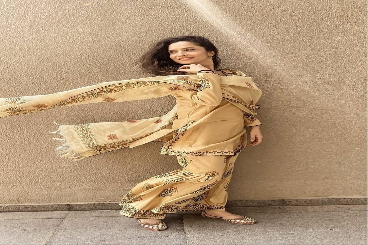 ankita lokhandes summer traditional look in hindi