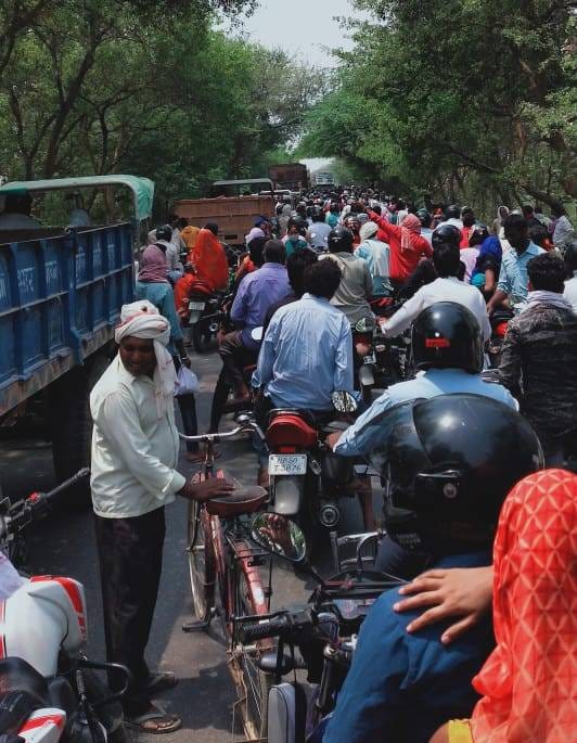 Car damaged due to tractor hit, jam for an hour