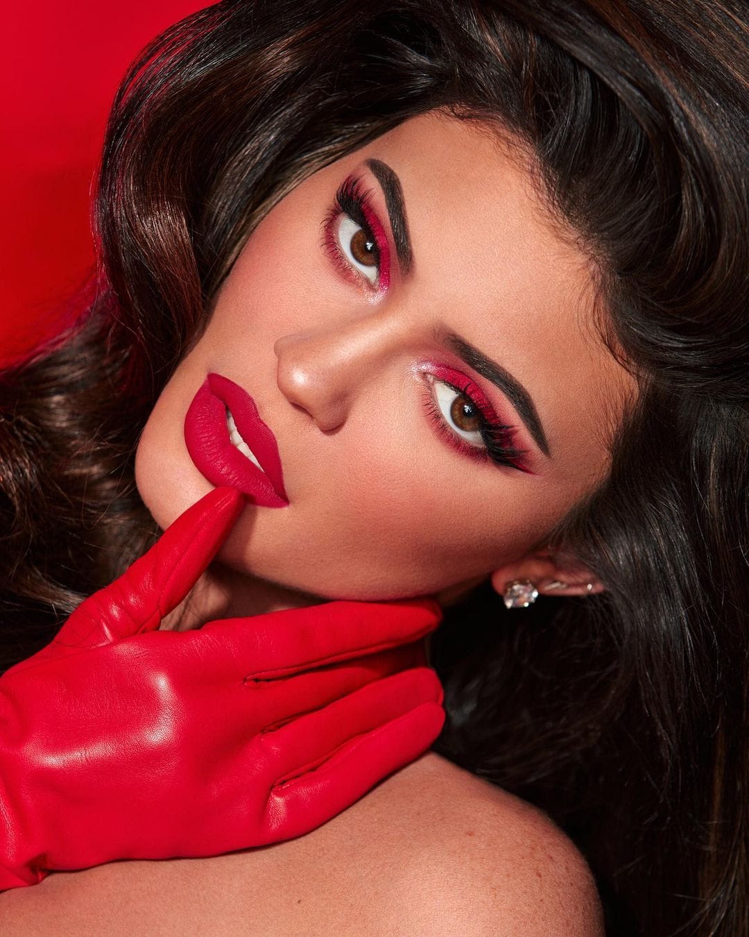 Kylie Jenner latest photoshoot Naked, Covered in Blood aryan khan sister suhana reaction
