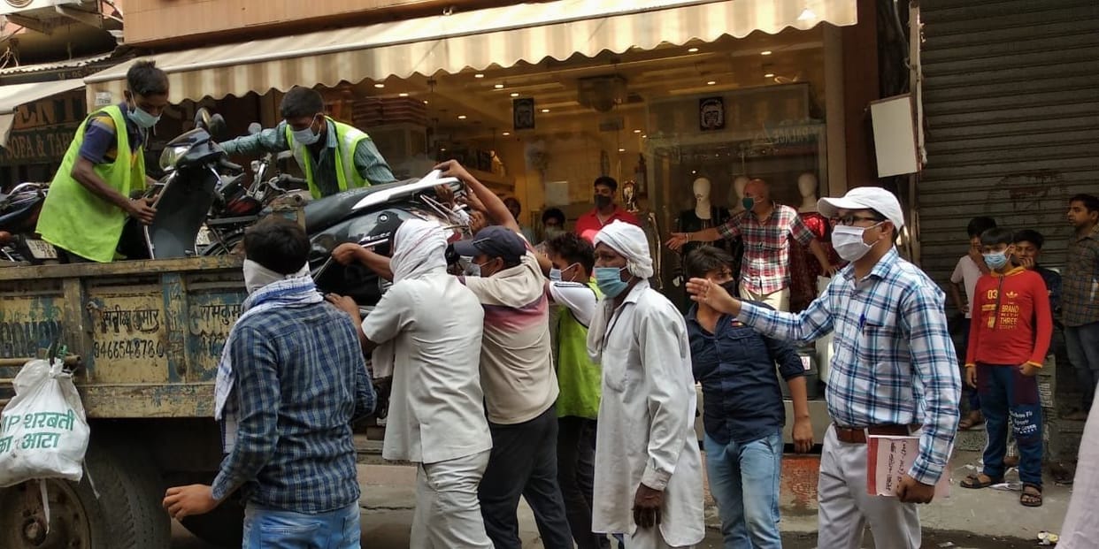 20 two-wheelers confiscated from Fort Road market, traders speak - make arrangements, do not spread the panic of administration
