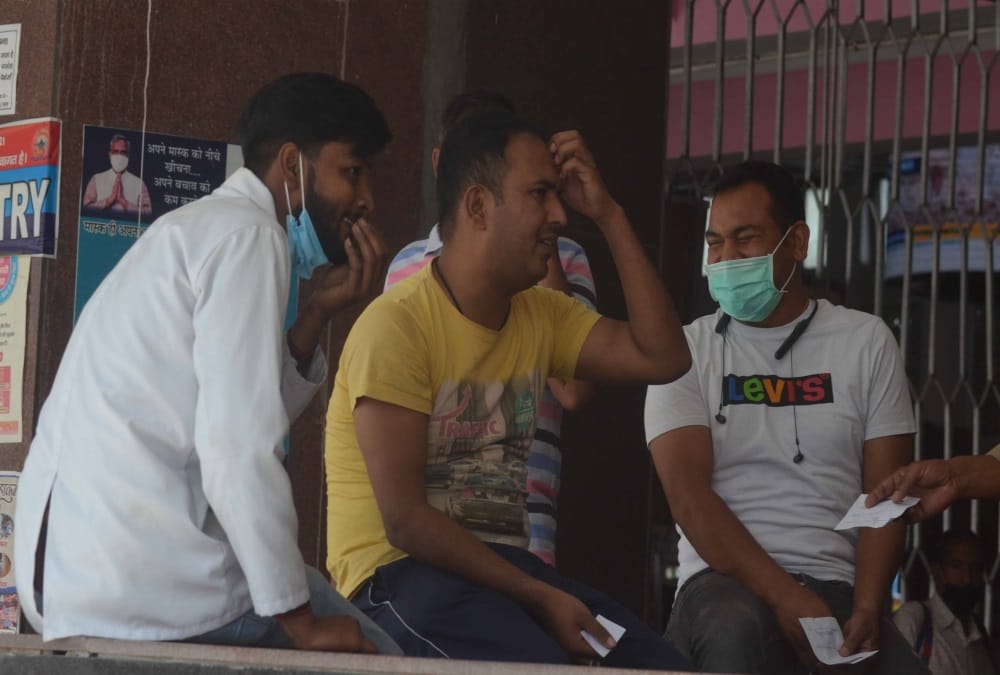 Kumbh Mela 2021: Covid 19 Rules Broke on Haridwar Railway Station Photos