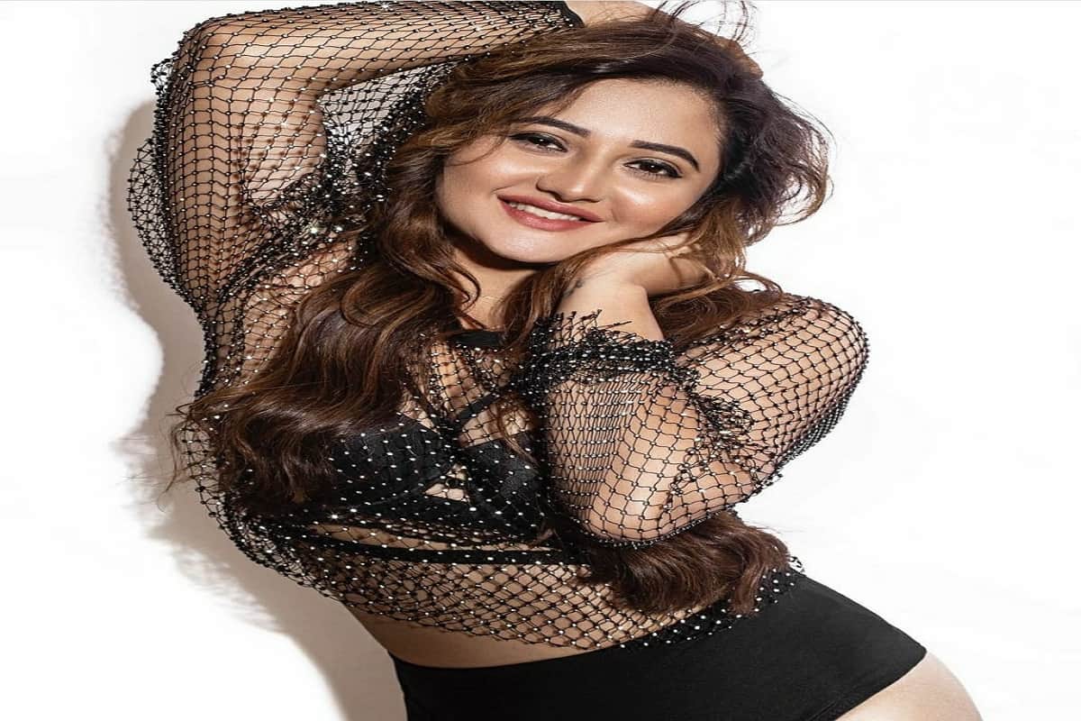 rashmi desai new hot look in hindi